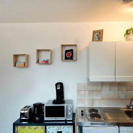 Apartament Le Castille Centre Gare Wifi Et Parking Gratuit Amiens Zewnętrze zdjęcie